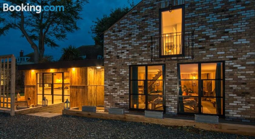 Stone Lodge