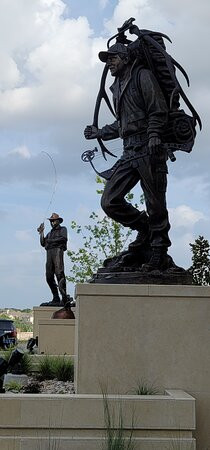 Scheels-The Colony必去景点