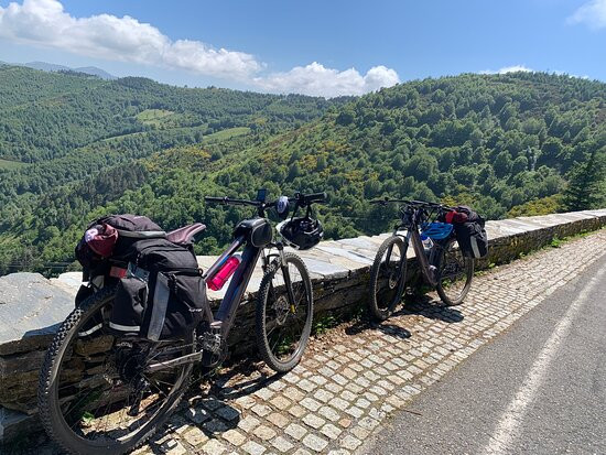 Tournride-圣地亚哥德孔波斯特拉必去景点