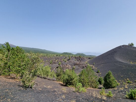 Etna Mareneve Escursioni景点图片