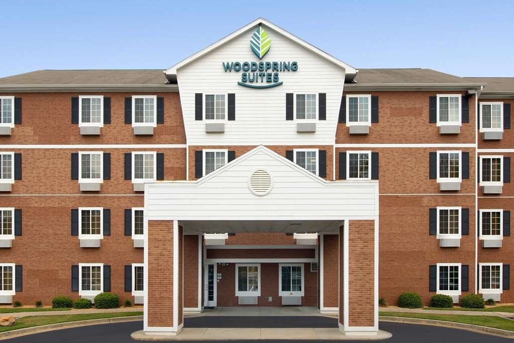 WoodSpring Suites Macon North I-75