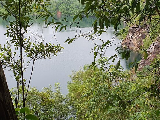 Puaka Hill景点图片