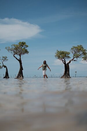Walakiri Beach景点图片