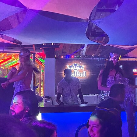 SinQ Night Club-坎多林必去景点