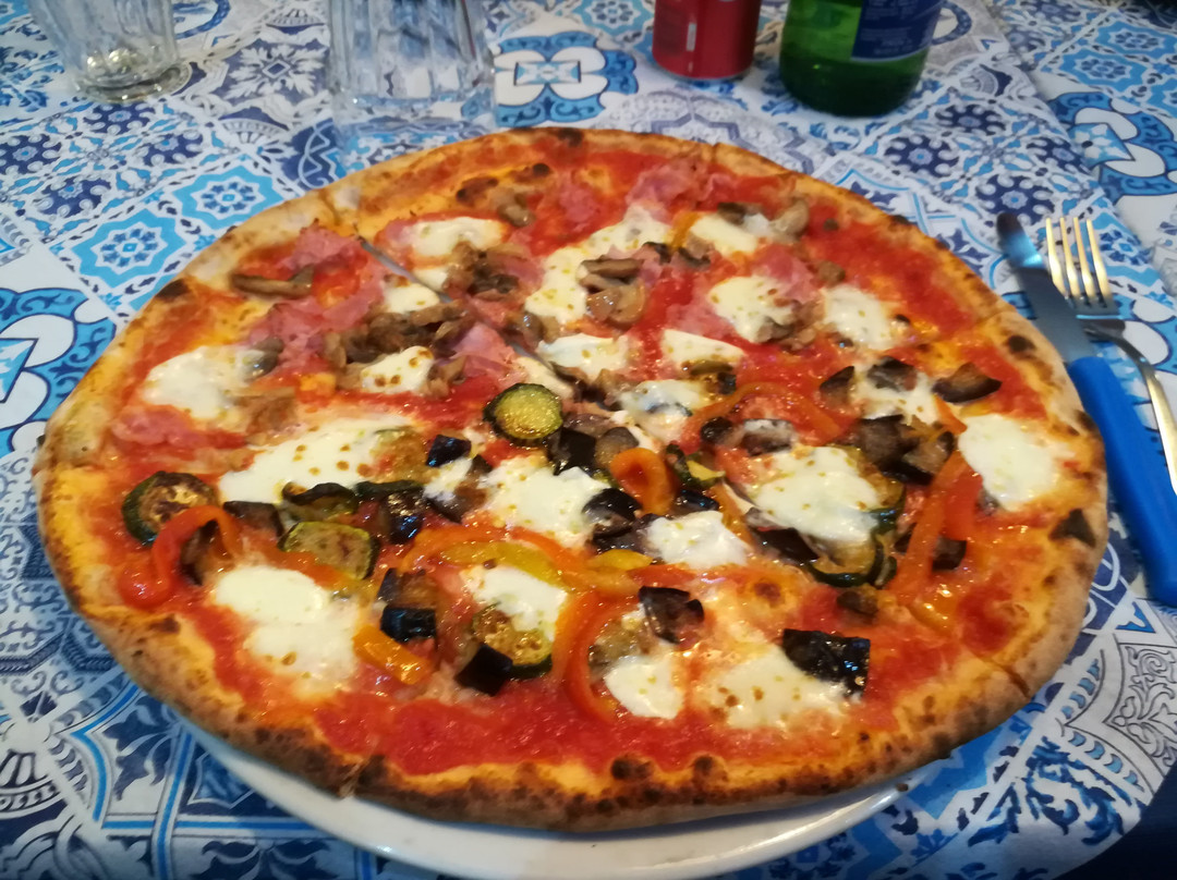 Sant’Eustachio餐馆和美食-Toto Pizza