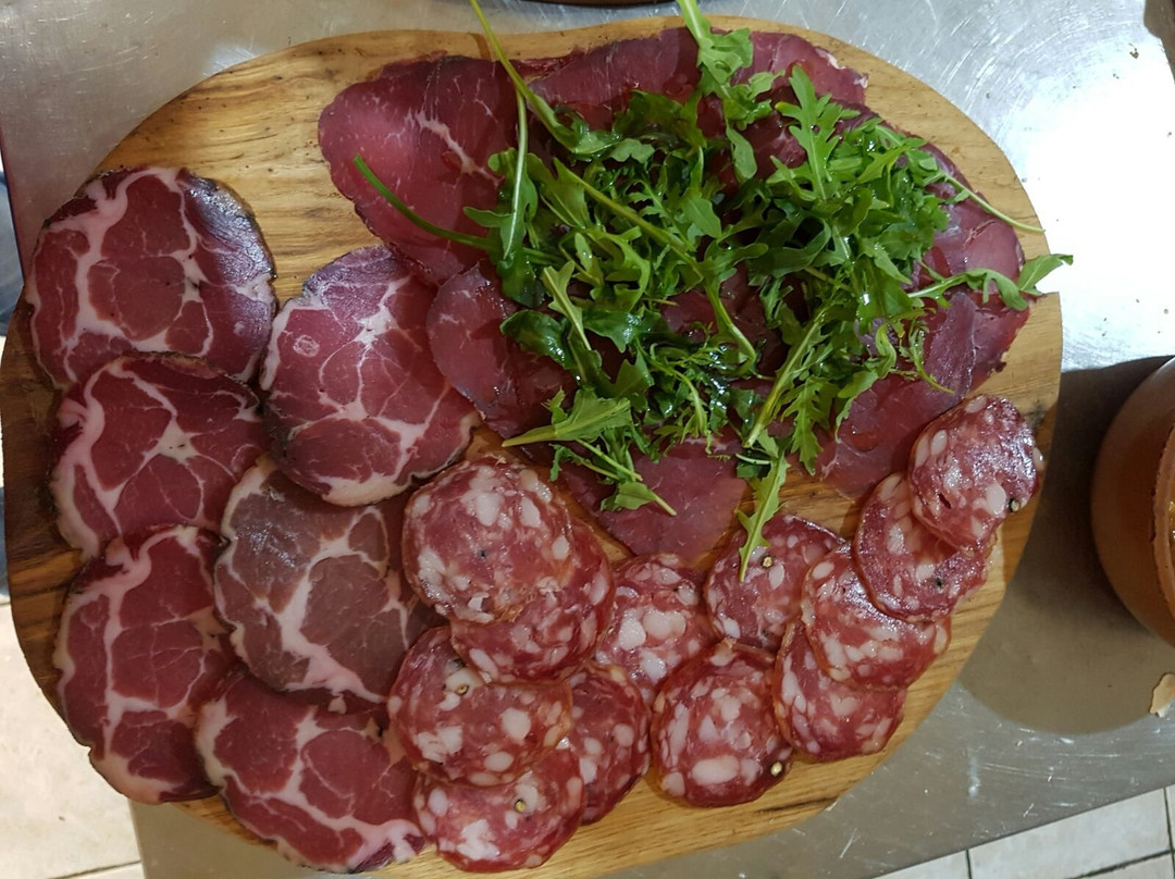 Bar-pizzeria Country Road