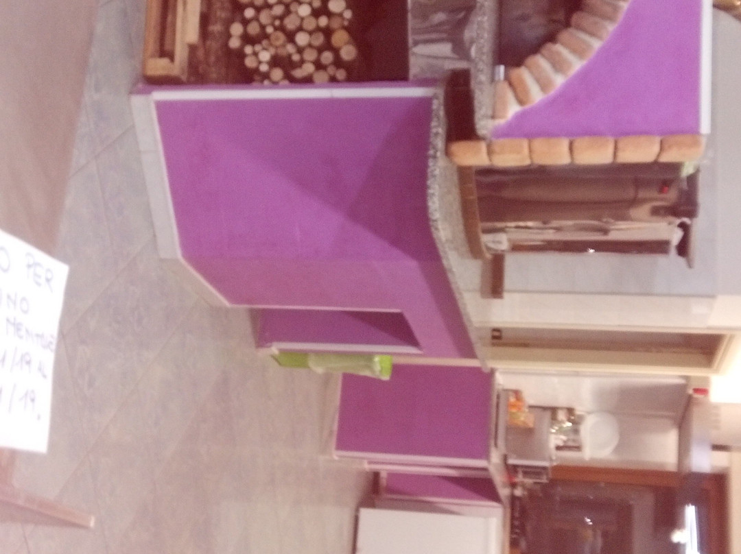 Pizzeria  S' Arcu e Forru Di Balloi Enrico