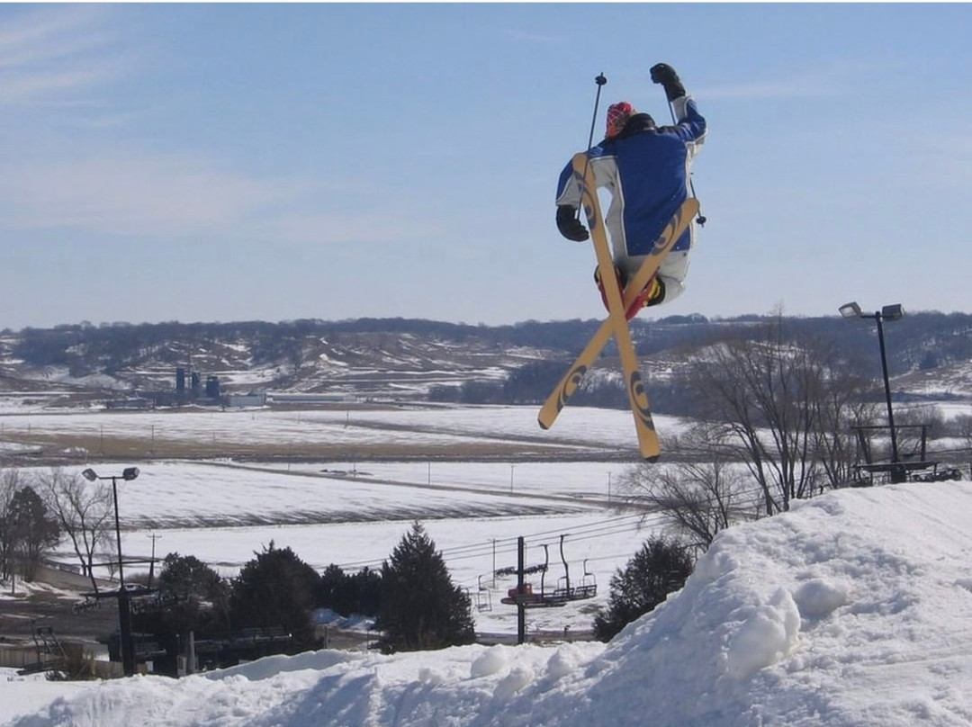 Crescent Hill at Hitchcock-Crescent必去景点