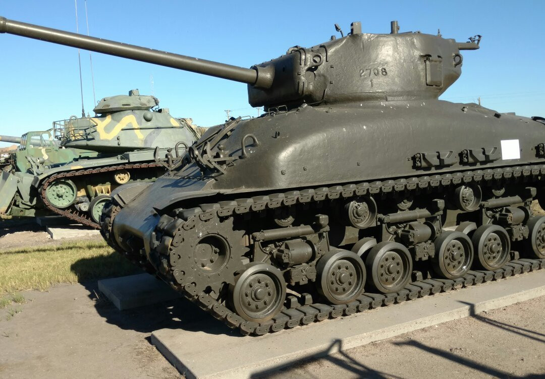 Heartland Museum of Military Vehicles景点图片