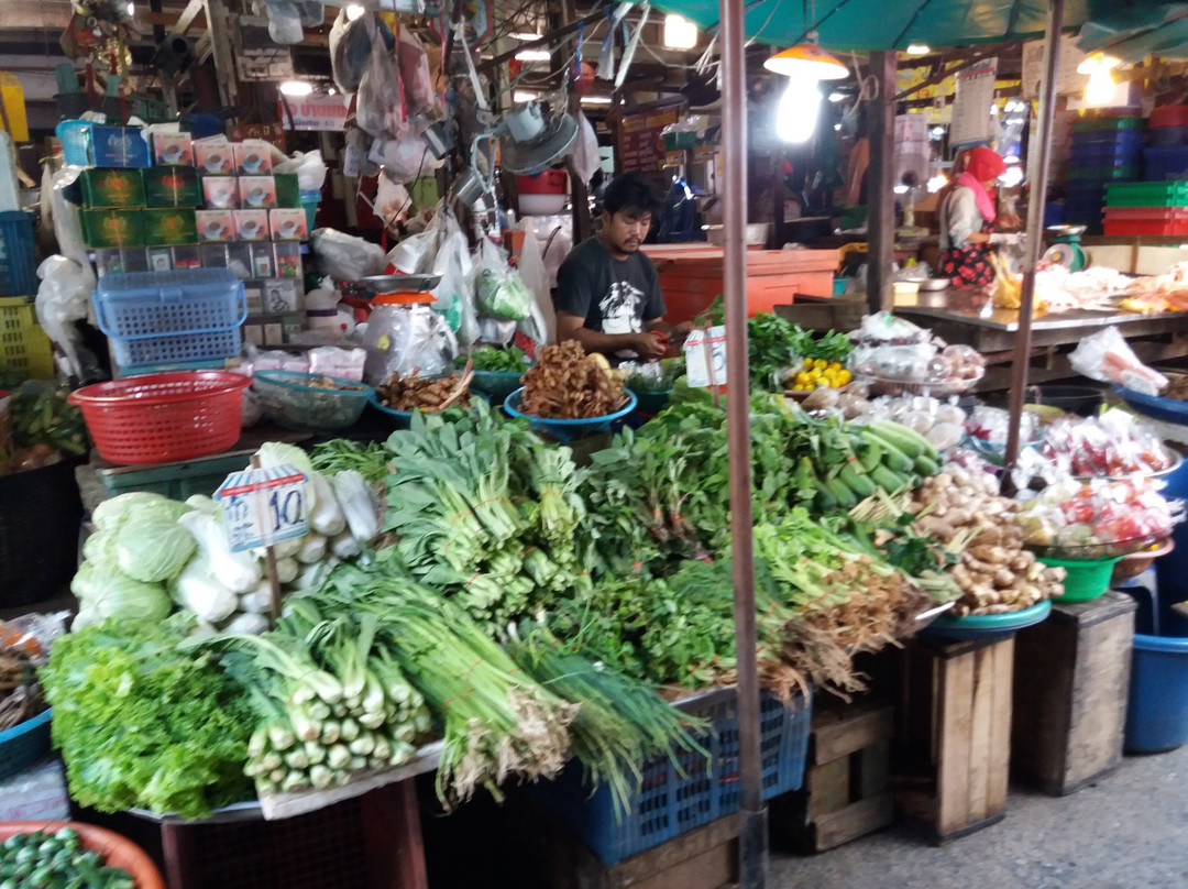 Nonthaburi Market