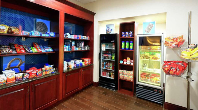 希尔顿欢朋酒店-拉马尔主图