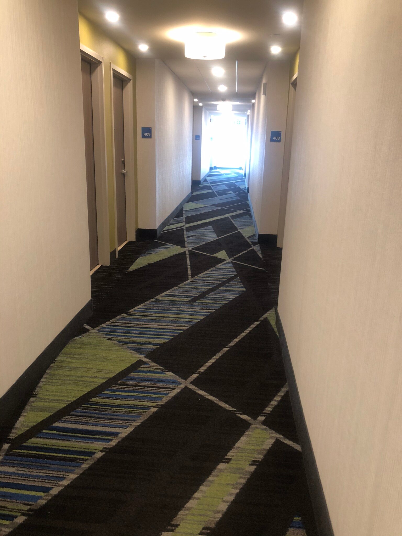 Holiday Inn Express & Suites Brantford, an IHG hotel-浴室