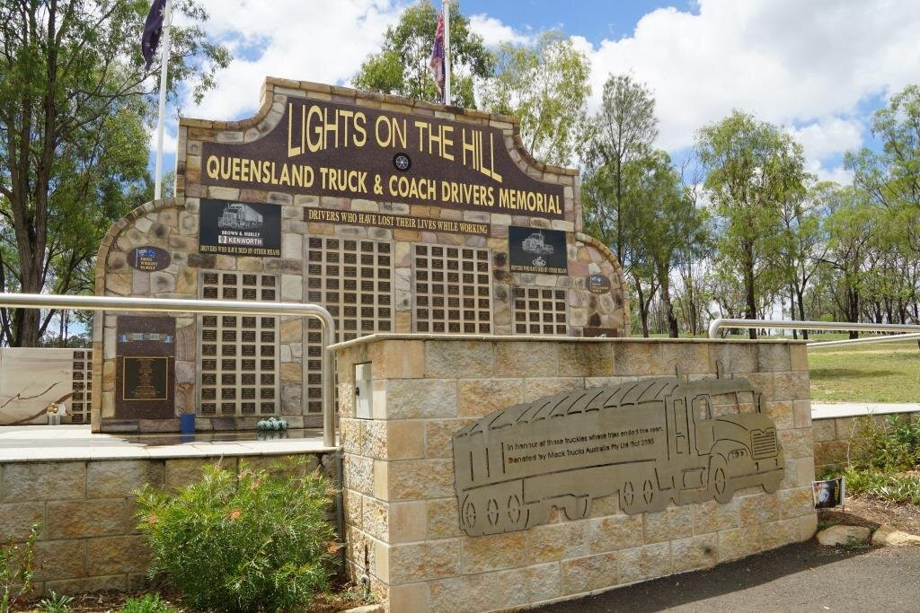 Lake Apex Visitor Information Centre景点图片