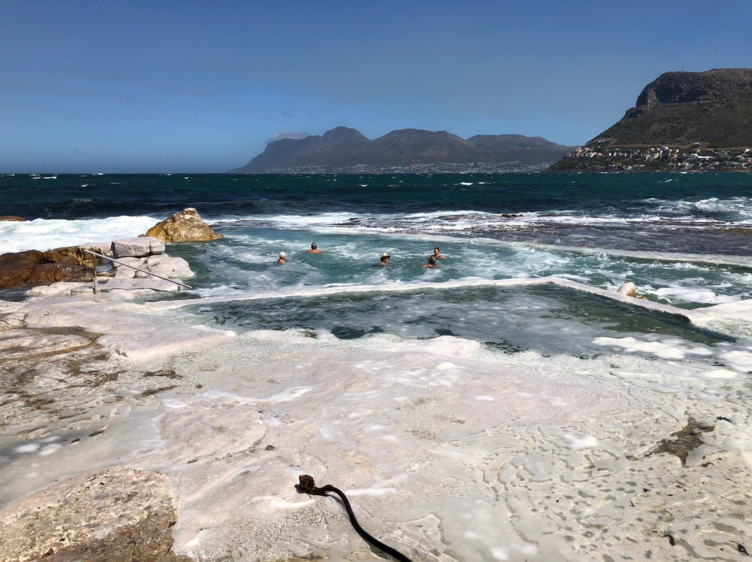 Wooley's Tidal Pool-Kalk Bay必去景点