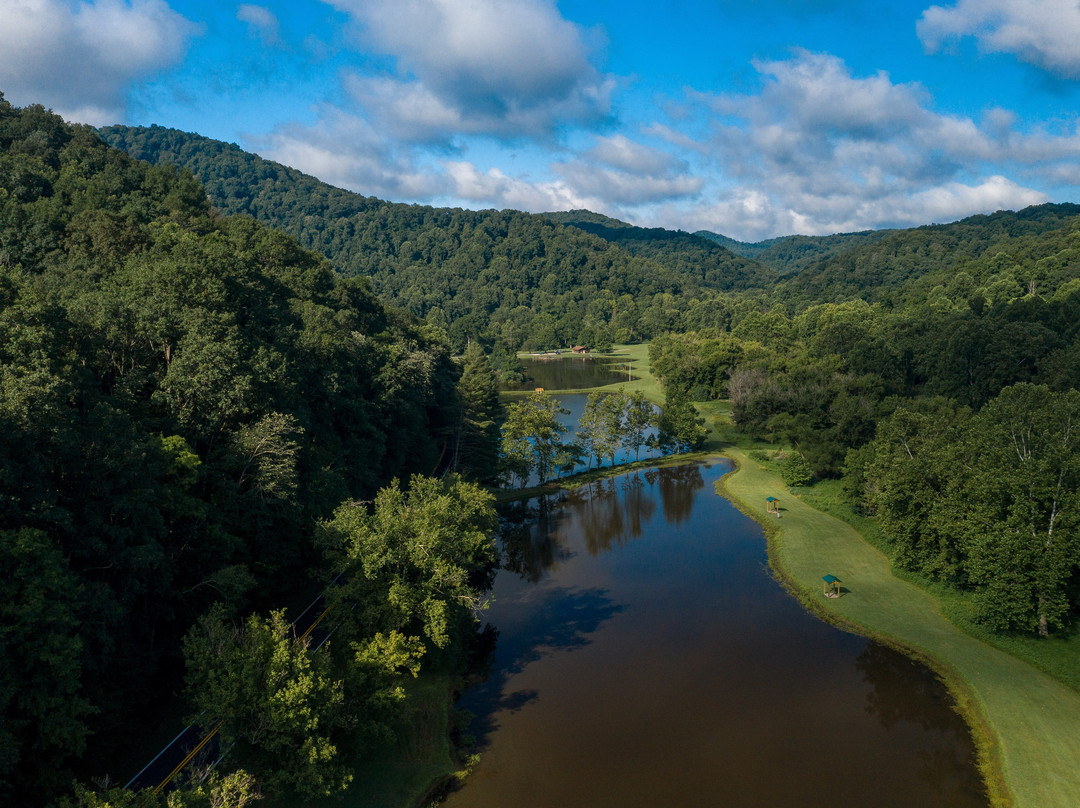 Cedar Creek State Park-Glenville必去景点