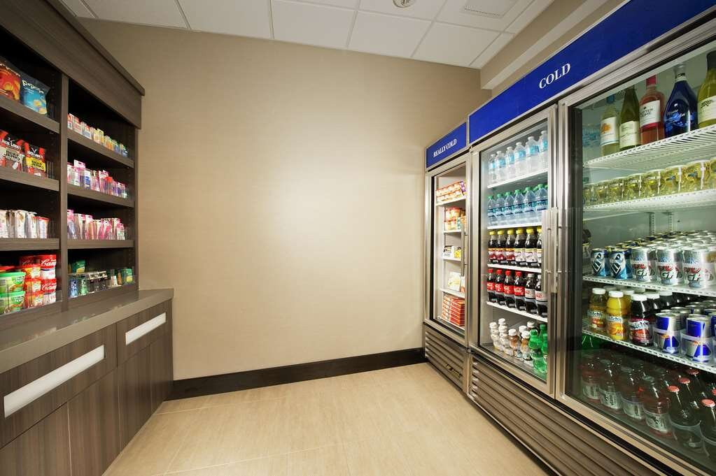 希尔顿花园酒店学院站主图