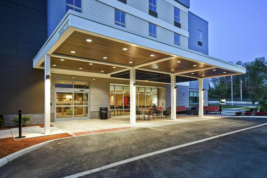 Home2 Suites by Hilton Walpole Foxboro主图