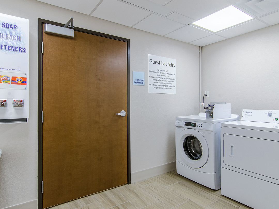 Holiday Inn Express & Suites Atchison By IHG主图