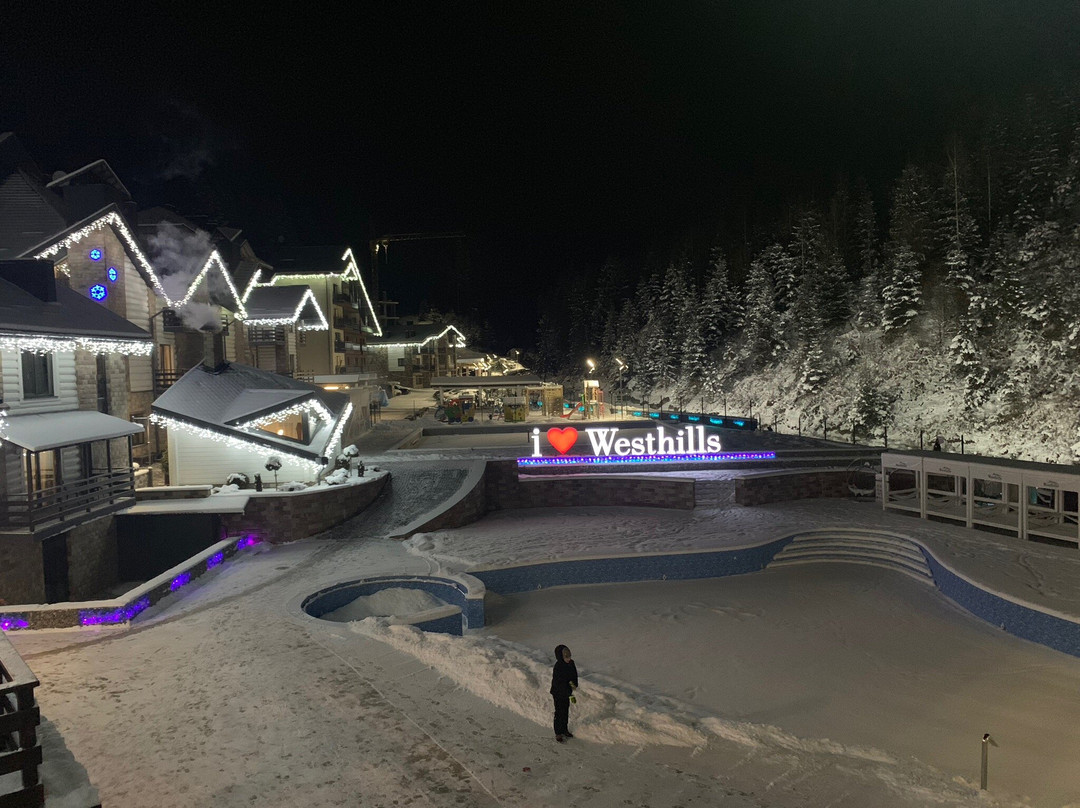 Westhills Cottage Town