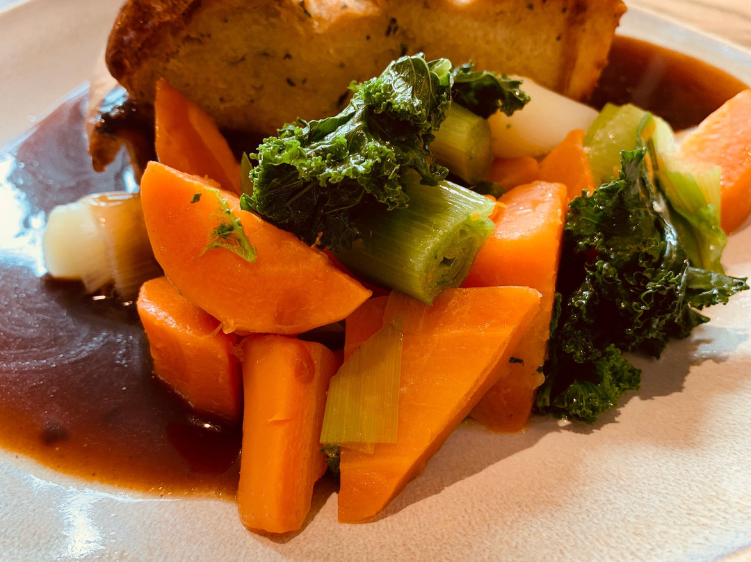 The Railway Hotel主图