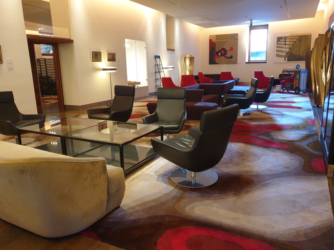 阿尔卡拉赫纳雷斯汽车旅馆酒店主图