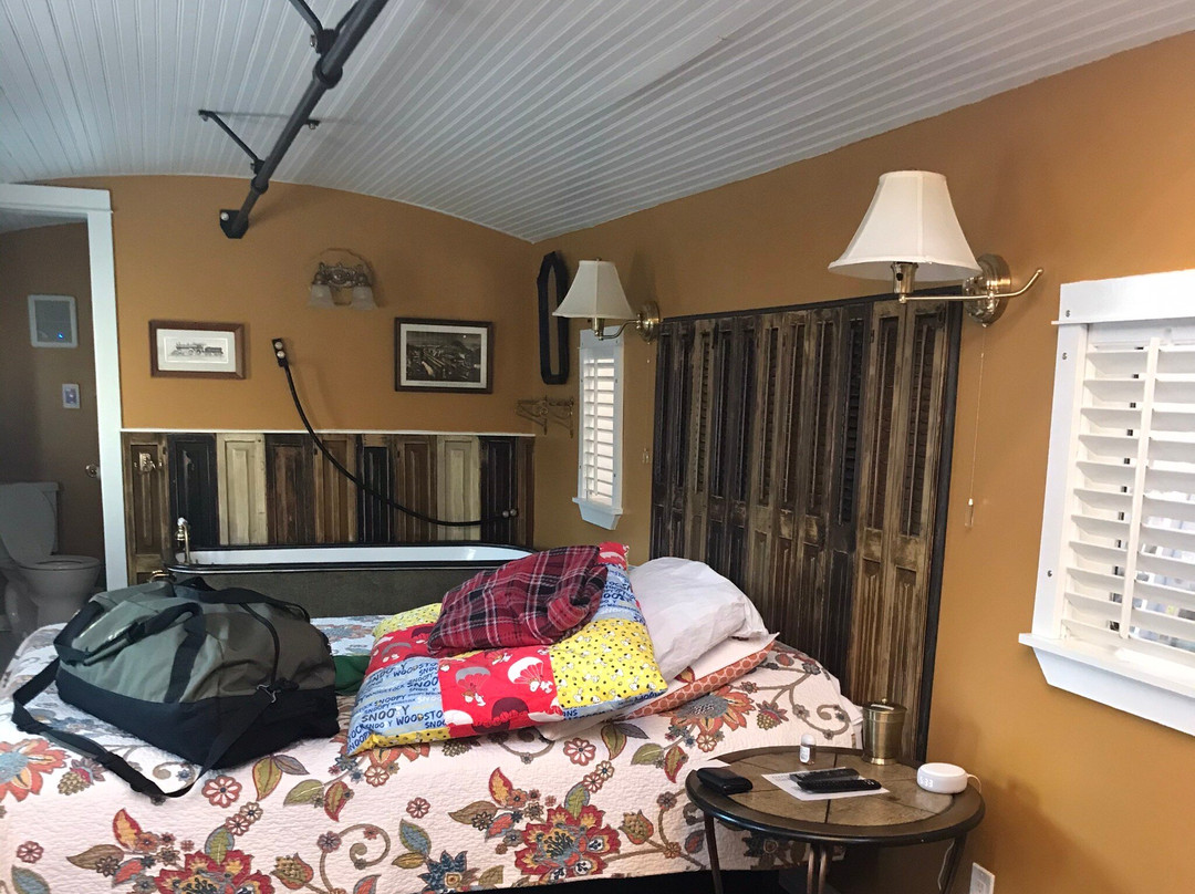 Riley's Railhouse主图