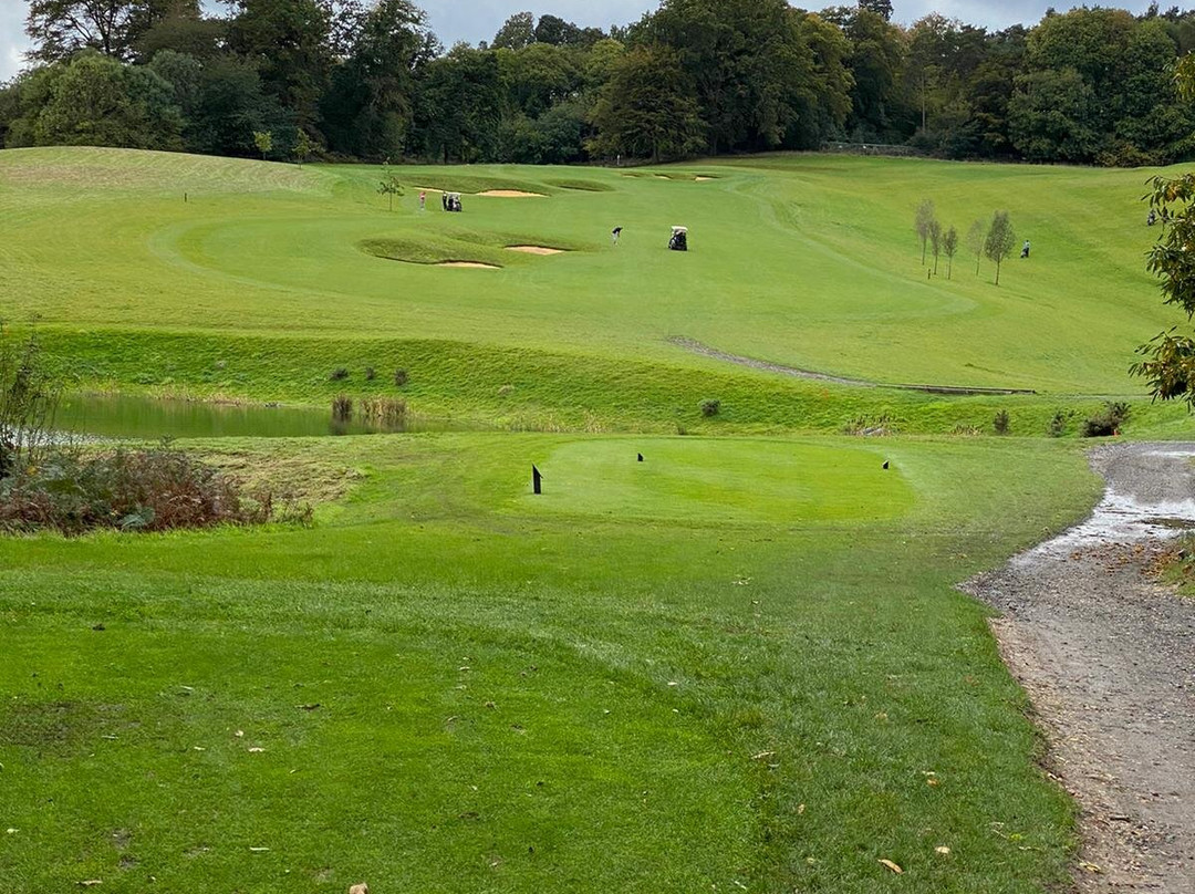 Boundary Lakes Golf Course景点图片