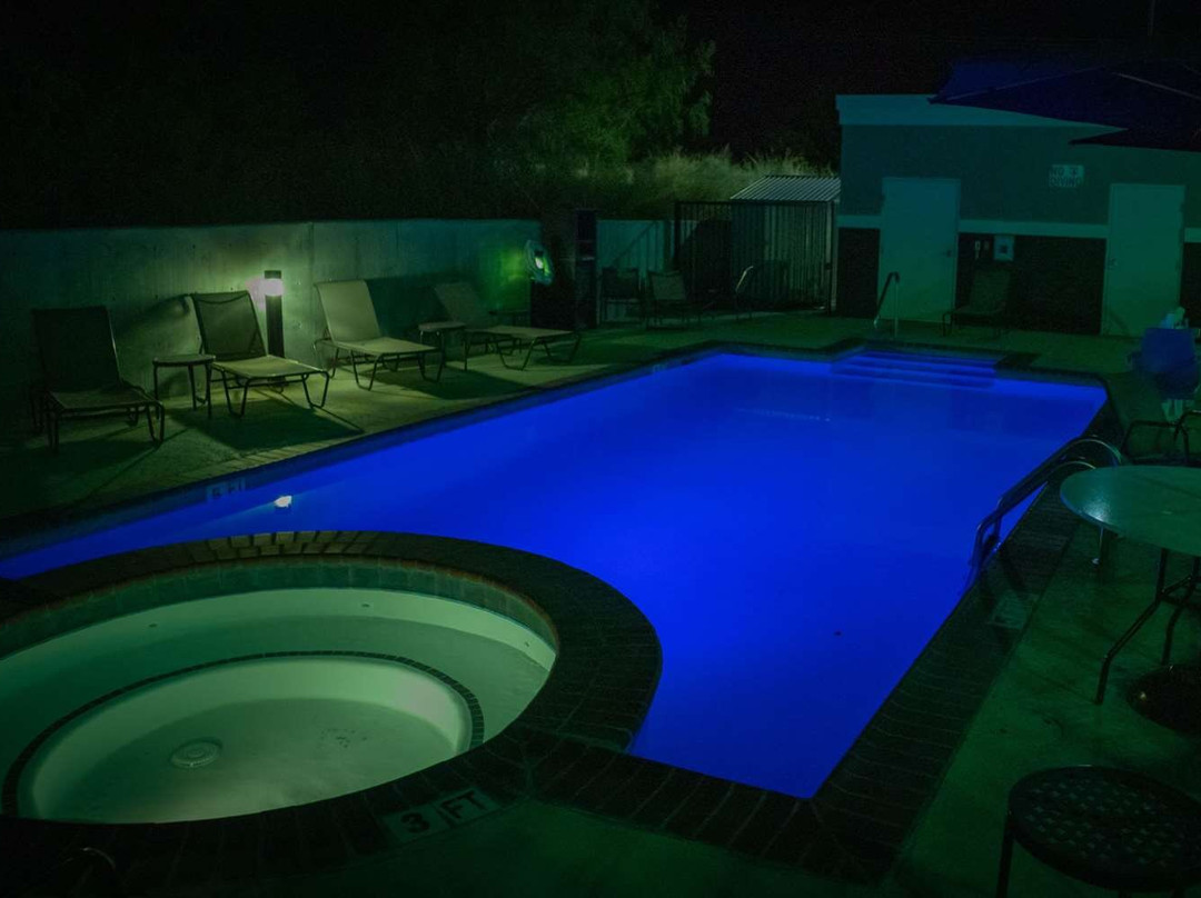 La Quinta Inn & Suites by Wyndham Karnes City - Kenedy主图