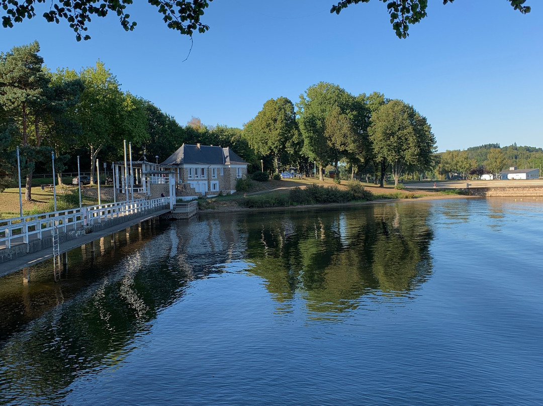 Logis Hôtel du Lac主图