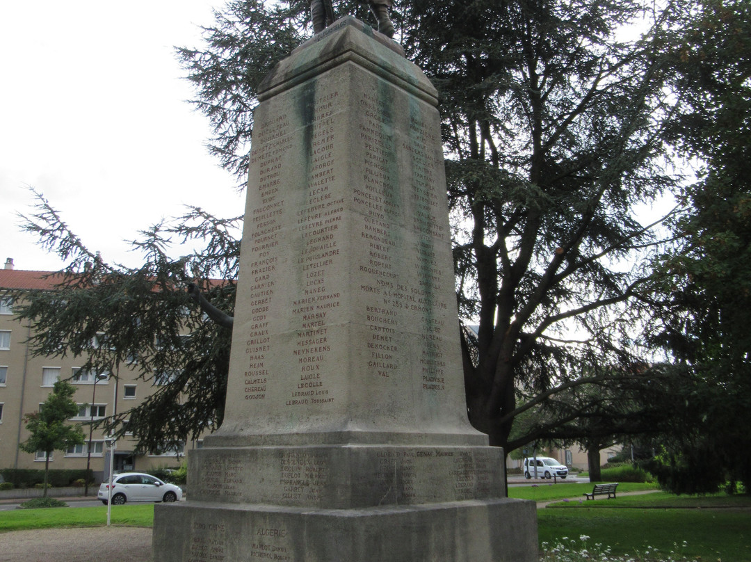 Monument aux morts de 14-18-Ermont必去景点