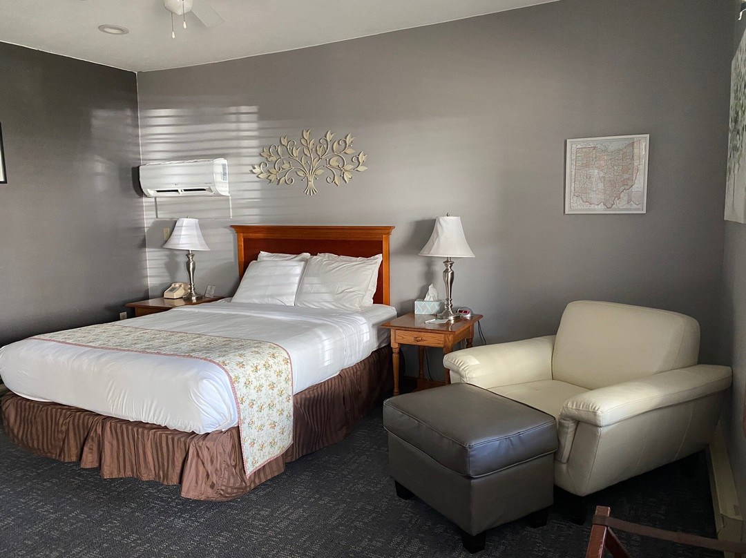 The Inn At Walnut Creek主图