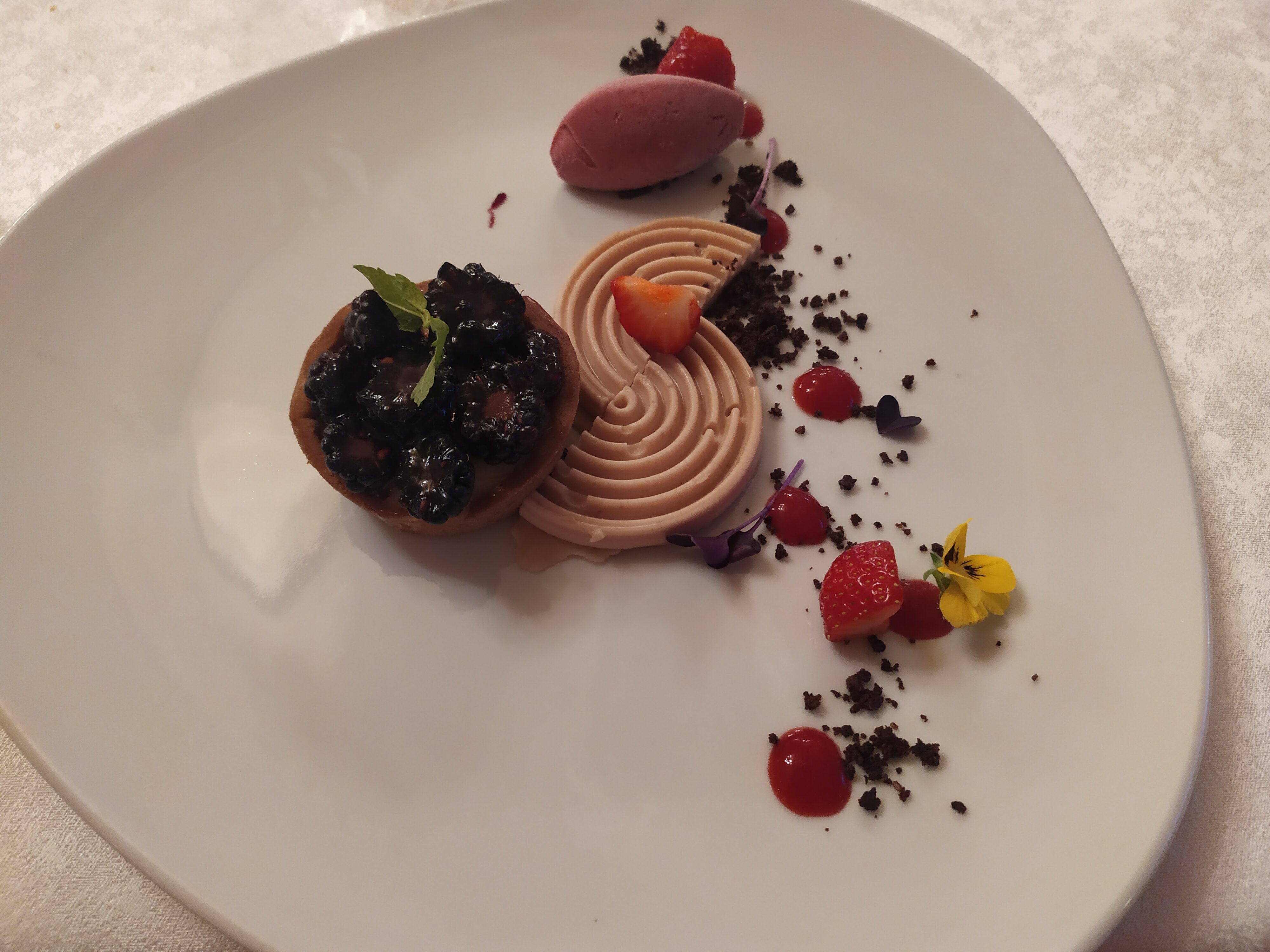 Dolasilla Mountain Panoramic Wellness Hotel-餐饮