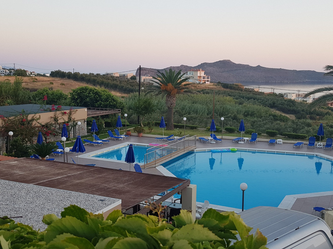 Eleftheria Hotel主图