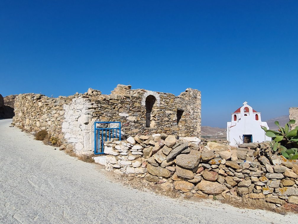 Monastery of Paleokastro景点图片