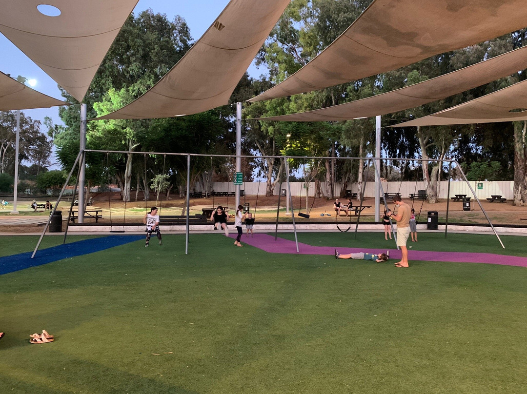 Gan b'Ivrit-Rishon Lezion必去景点