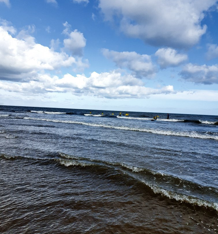 Flow Surf School-Saltburn-by-the-Sea必去景点