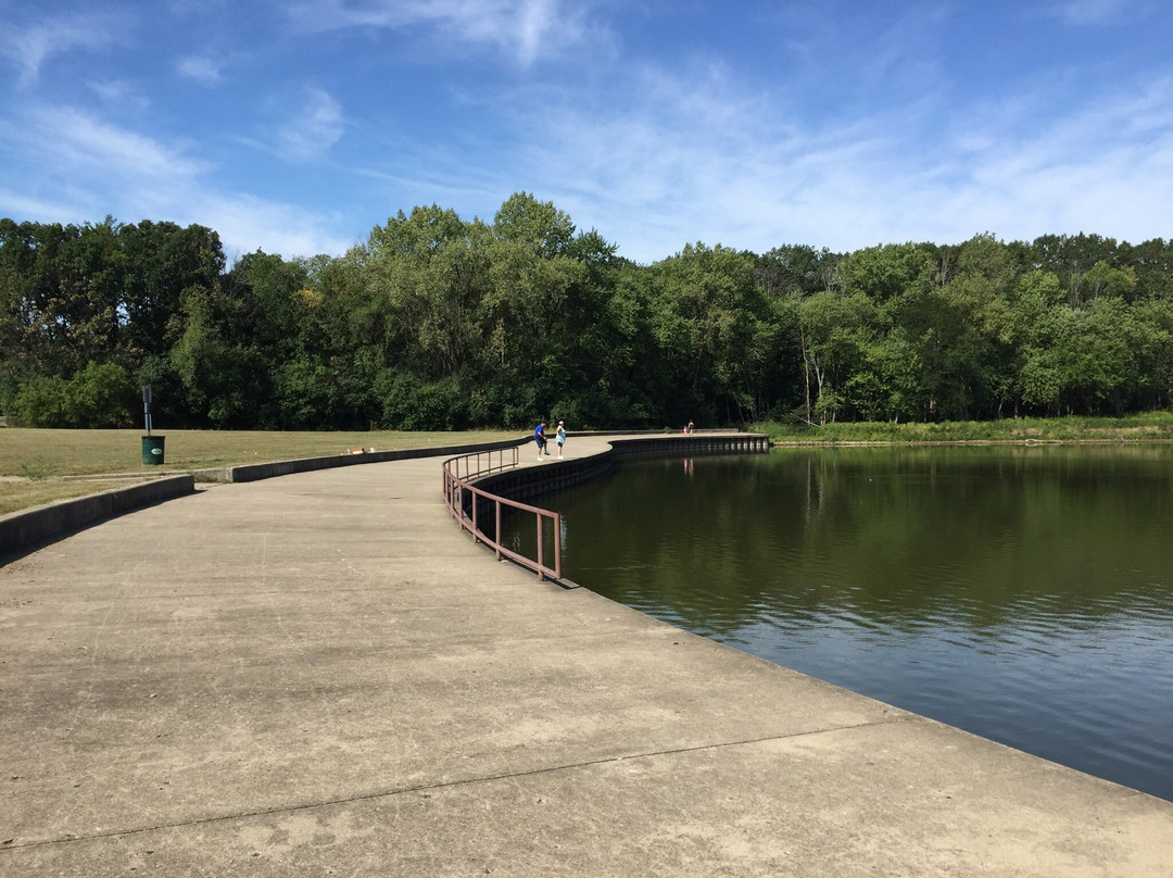 Busse Woods Trail System-埃尔克格罗夫村必去景点