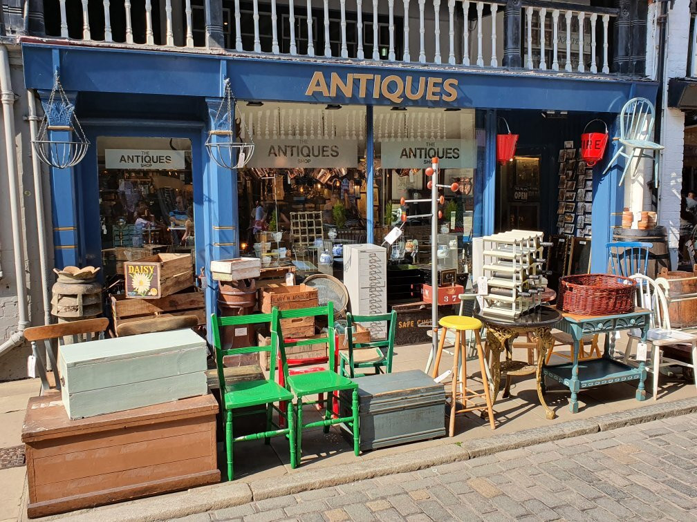 The Antiques Shop景点图片