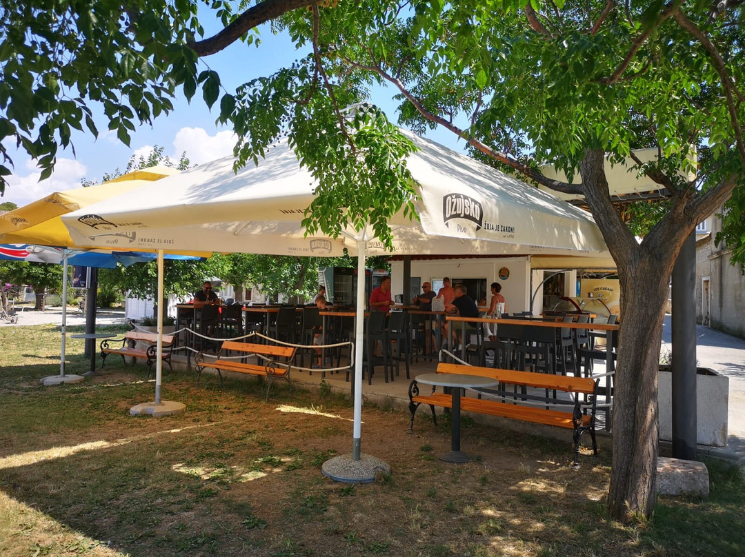 Fast food 'Jež'