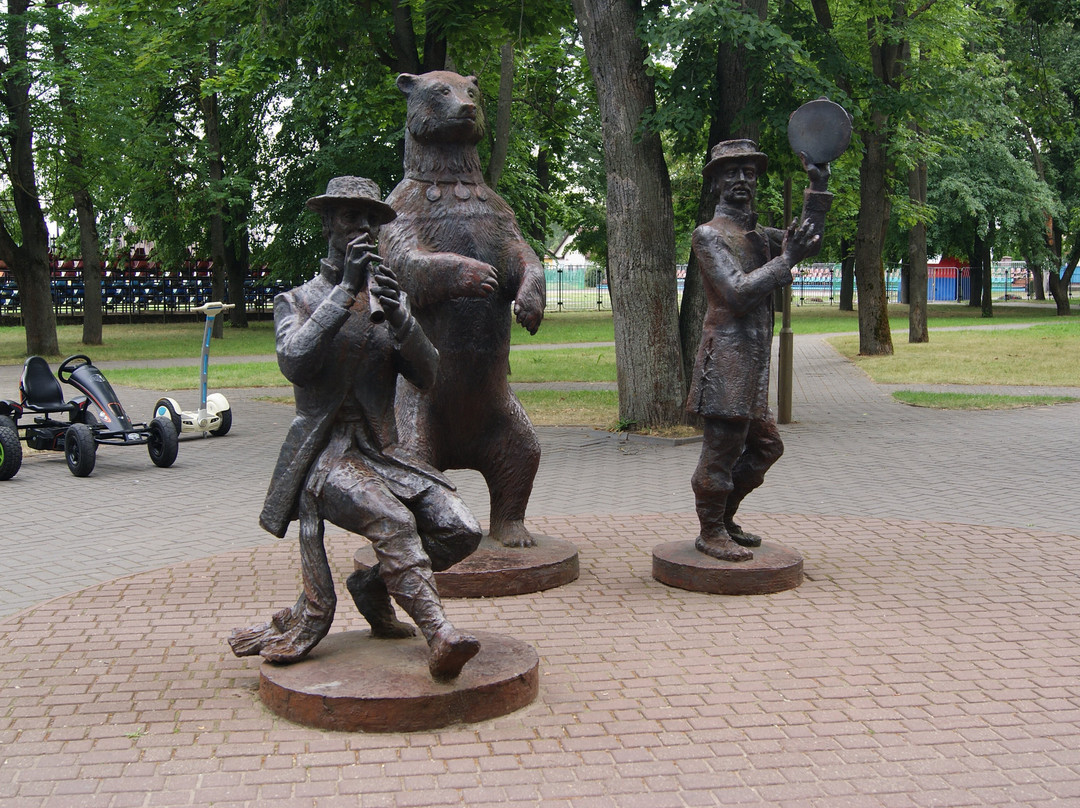 Monument to the Bear Academy