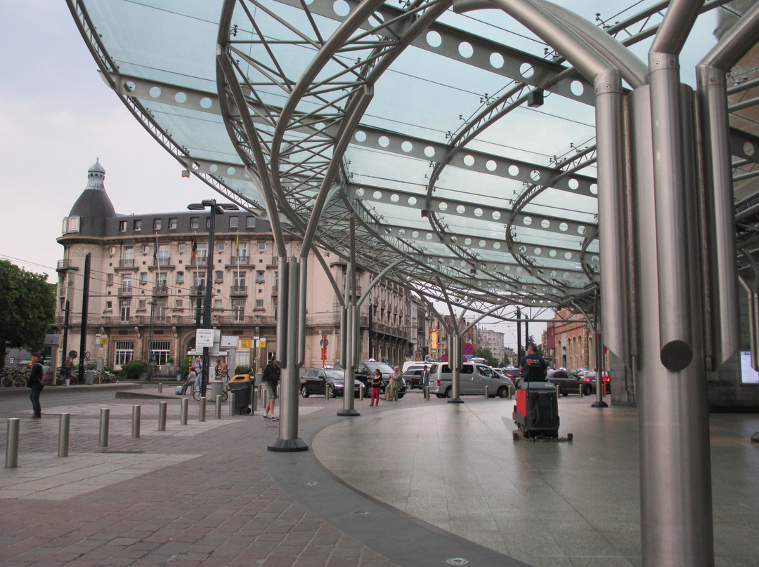 Koningin maria hendrikaplein-根特必去景点