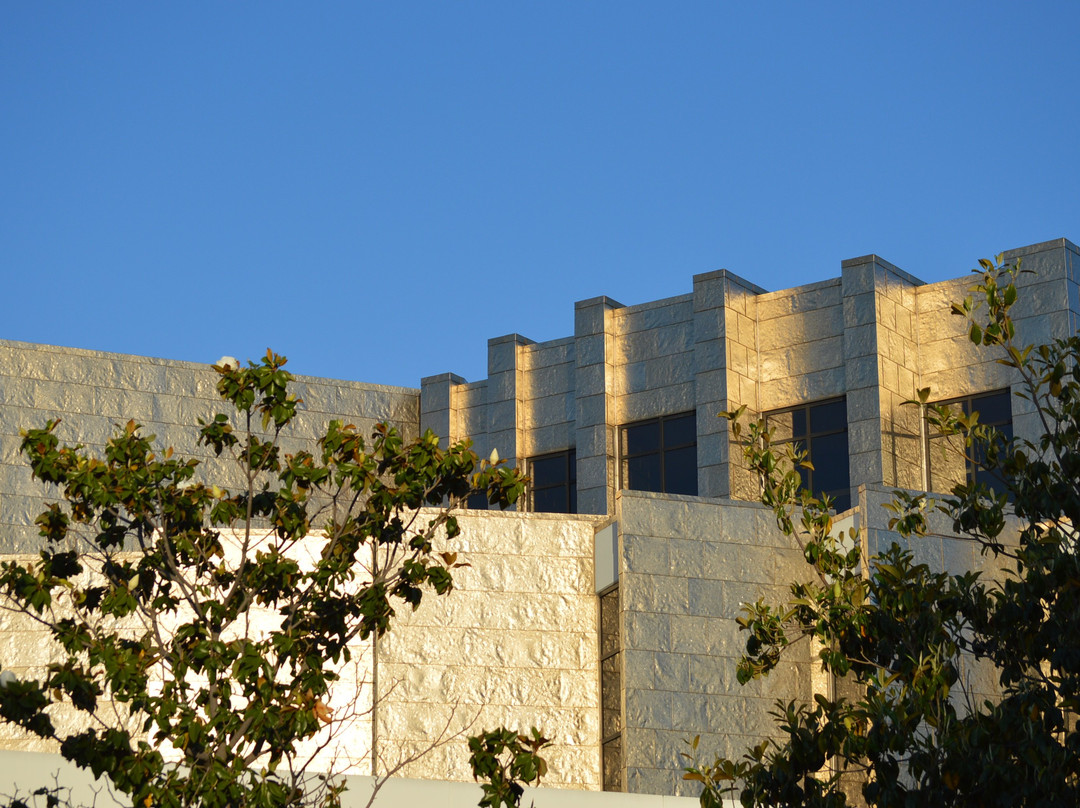 Cerritos Library-喜瑞都必去景点