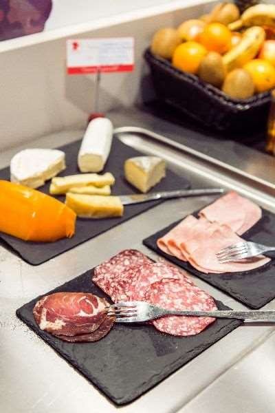 科龙布里特酒店主图