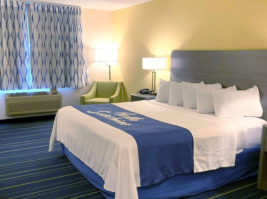 Days Inn by Wyndham Hinckley主图