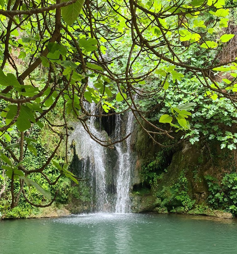Cascadas del Hueznar景点图片