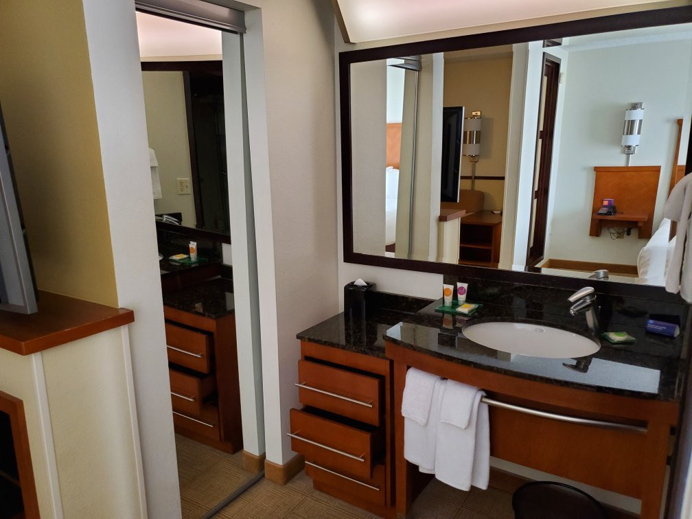 Hyatt Place Detroit / Utica主图