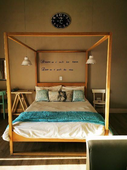 Plover Farmhouse Studios主图