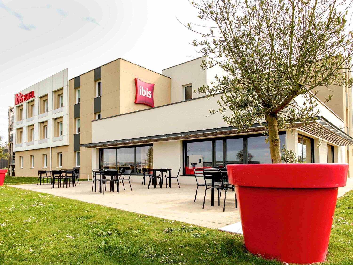 ibis Les Herbiers Hotel-官方