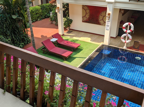 荣颂歌酒店主图