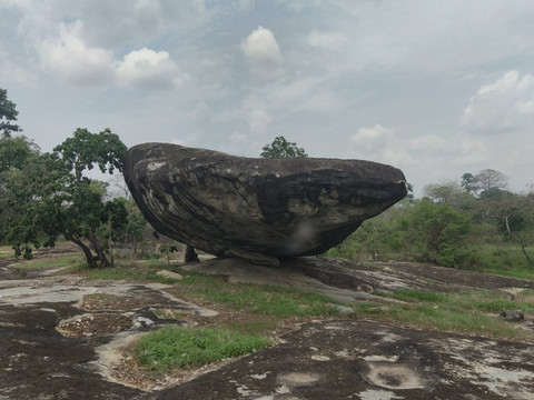 Archaeological Park of Ahouakro-Tiassale必去景点